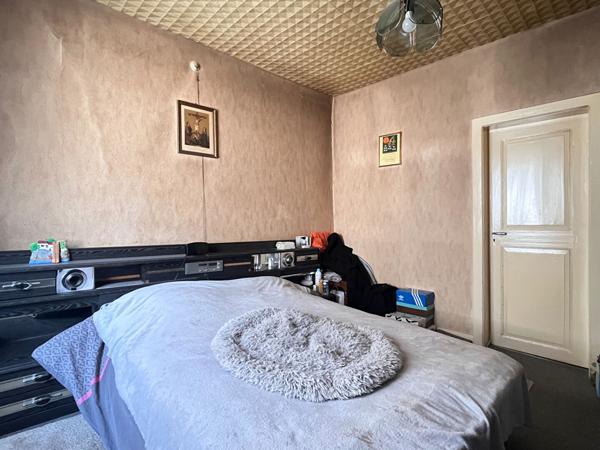 Maison - 7 pièces - 170 m²