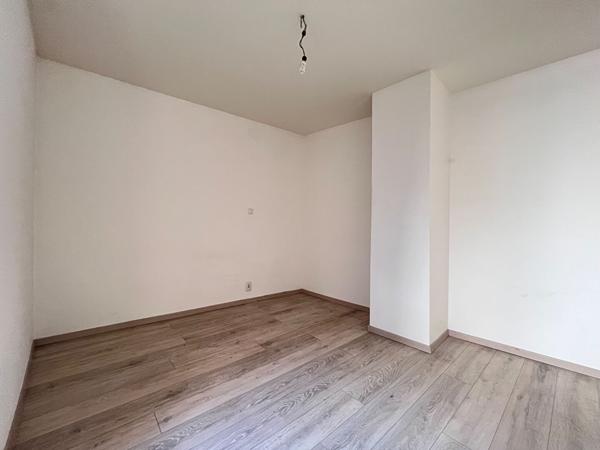 Maison - 7 pièces - 170 m²