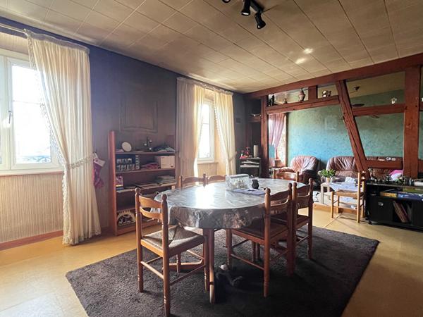 Maison - 7 pièces - 170 m²