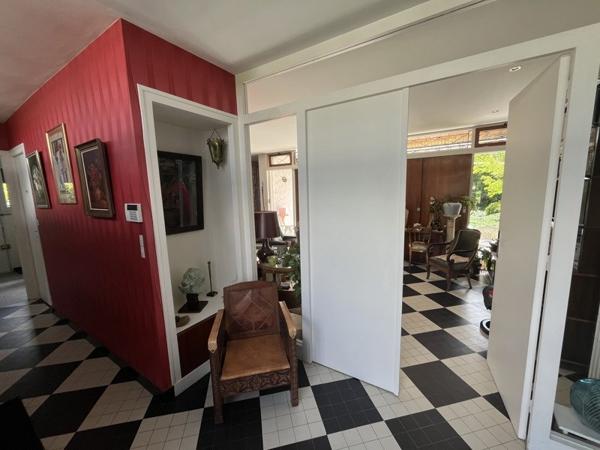 Maison à vendre 556 500 € Mérignac 4 p 150 m² DPE E