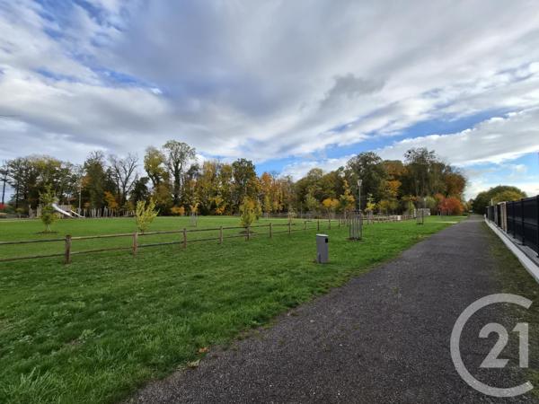 Appartement F4 à vendre  4 pièces - 90,12 m2 CUVRY - 57