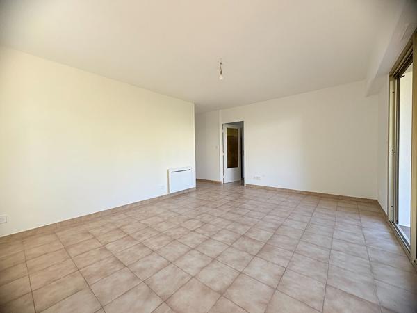 F2 56M² avec Parking et cave - VIDE