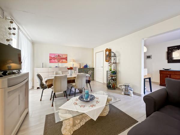 APPARTEMENT DE TYPE 3/4 PIÈCES AU CALME