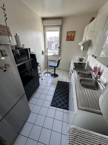 REIMS SAINT ANNE - APPART T2 - 1CH - GARAGE FERMÉ