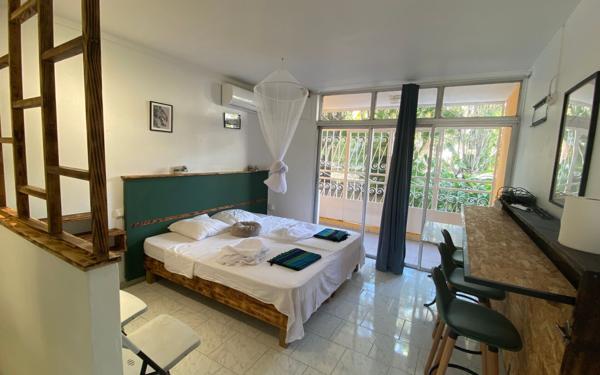 Appartement à vendre    1 pièce • 22 m2 Les Trois-Îlets