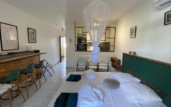 Appartement à vendre    1 pièce • 22 m2 Les Trois-Îlets