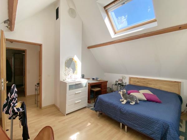 Nogent-le-Roi (28210) Maison 7 pièces – 163 m² habitables sur 1147 m² de terrain