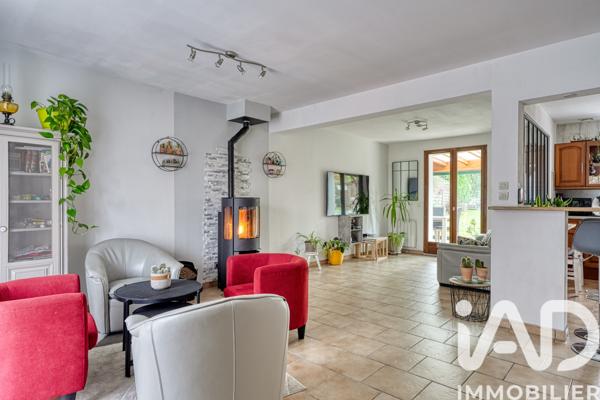 Maison à vendre 9 pièces 147 m² Chaumontel