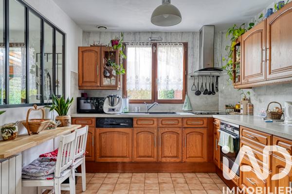 Maison à vendre 9 pièces 147 m² Chaumontel