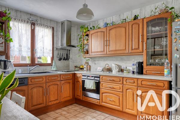 Maison à vendre 9 pièces 147 m² Chaumontel