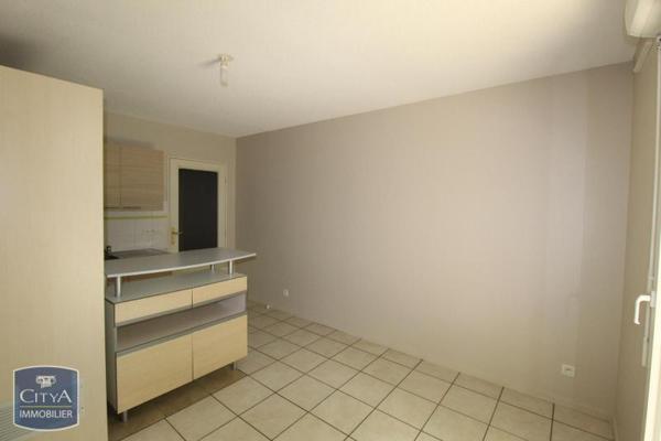 Appartement à louer 2 pièces 35.51m² Chartres (28000)