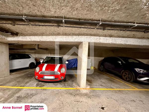 Appartement 3 pièces en rez-de-jardin 70 m2, 2 parkings, piscines, tennis