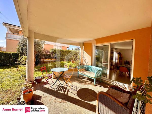 Appartement 3 pièces en rez-de-jardin 70 m2, 2 parkings, piscines, tennis