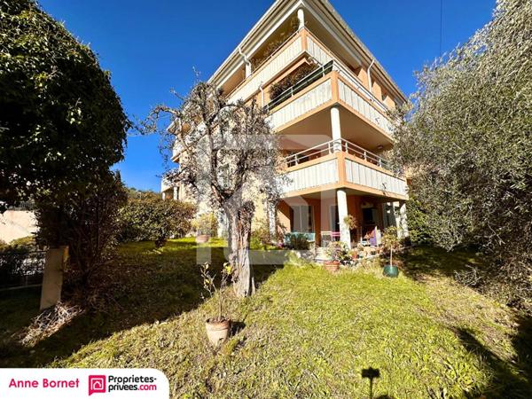 Appartement 3 pièces en rez-de-jardin 70 m2, 2 parkings, piscines, tennis