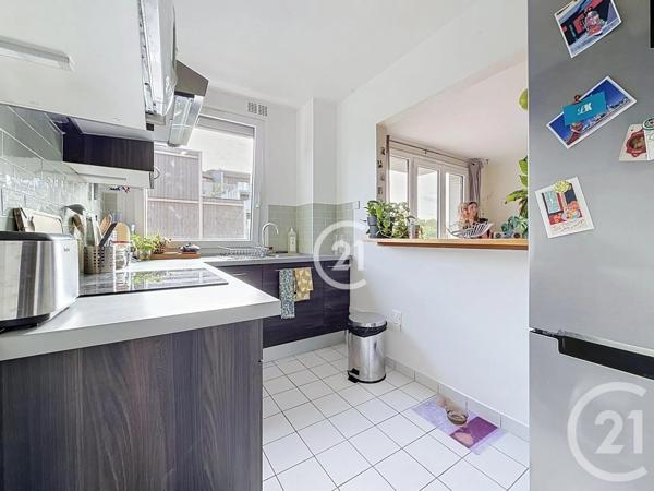 Appartement F2 à vendre  2 pièces - 48,43 m 2   MONTREUIL  - 93