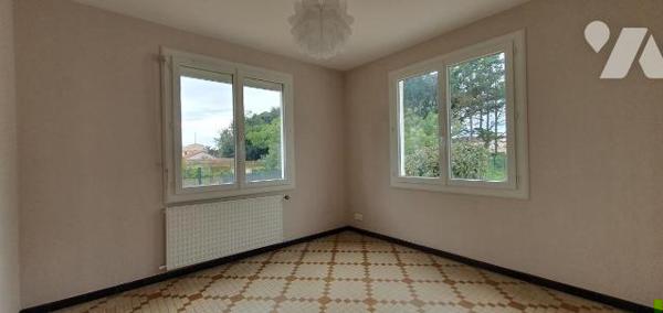 SAINT MICHEL CHEF CHEF. A deux pas de la mer, maison plain pied 90 m², 3 chambres. Terrain de 704 m²