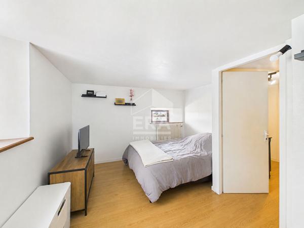 Maison Noveant Sur Moselle 8 pièce(s) 143 m2