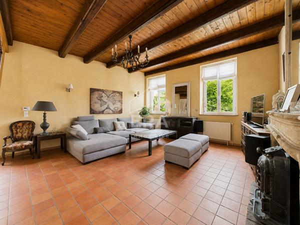 Maison Noveant Sur Moselle 8 pièce(s) 143 m2