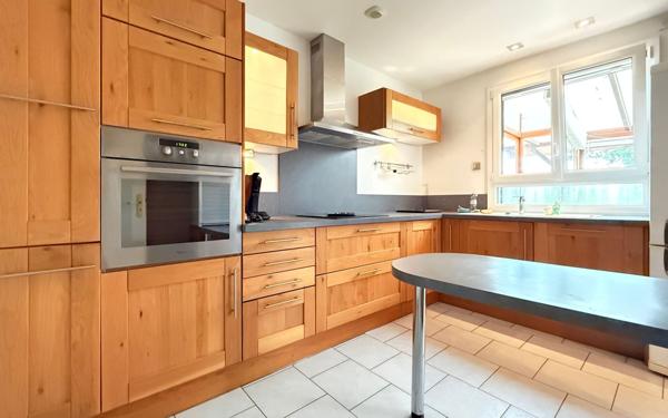 Maison à vendre    5 pièces • 135 m2 Heillecourt