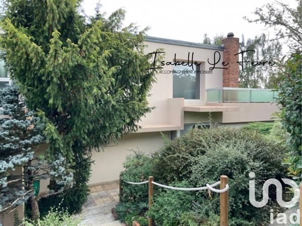 Maison 6 pièces de 150 m² à Le Coudray-Montceaux (91830)