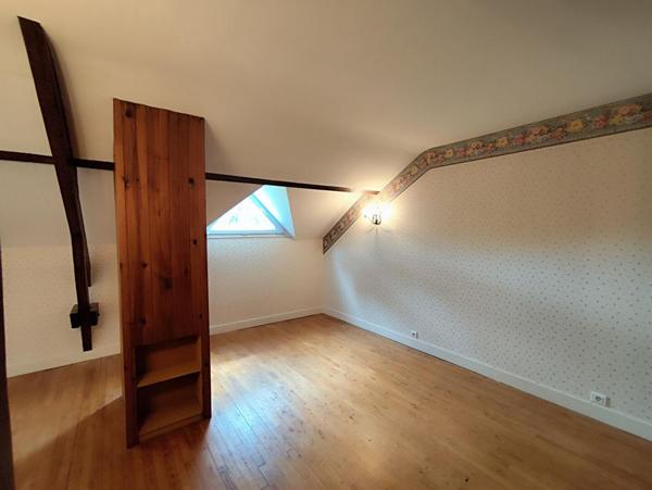 Maison Loudun 6 pièces 126.87 m2