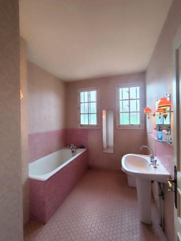 Maison Loudun 6 pièces 126.87 m2