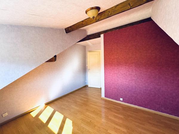 MAGNIFIQUE MAISON FAMILIALE RENOVEE DES ANNEES 70