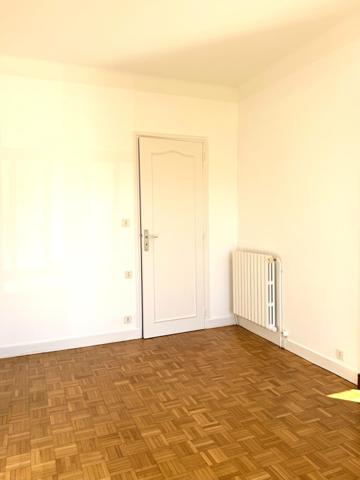 MAGNIFIQUE MAISON FAMILIALE RENOVEE DES ANNEES 70