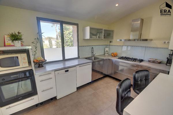 EXCLUSIVITE -Les Pennes Mirabeau - Maison T3 de 110 m2 + T2 de 53 m2 + T2 de 47 m2