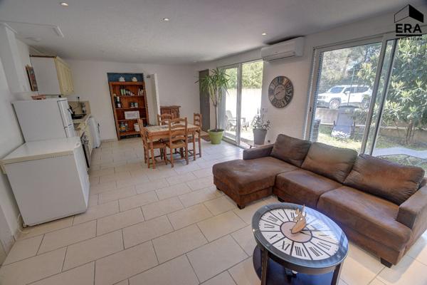 EXCLUSIVITE -Les Pennes Mirabeau - Maison T3 de 110 m2 + T2 de 53 m2 + T2 de 47 m2