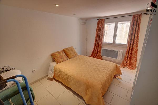 EXCLUSIVITE -Les Pennes Mirabeau - Maison T3 de 110 m2 + T2 de 53 m2 + T2 de 47 m2