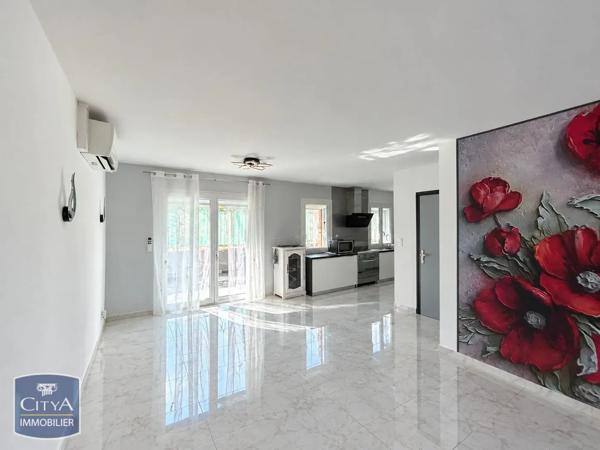 Maison à louer 5 pièces 120m² Bully (42260)
