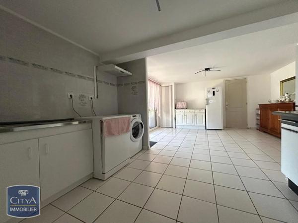 Maison à louer 5 pièces 120m² Bully (42260)