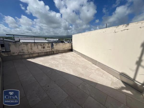 Appartement à louer 4 pièces 99.8m²