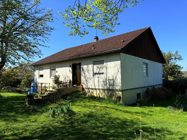 Maison de 114 m2 sur sous-sol, 3 ch terrain de 2063 m2.