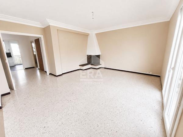Appartement 4 pièces avec balcon, cave et paking couvert privé à vendre à Perpignan quartier la Lunette