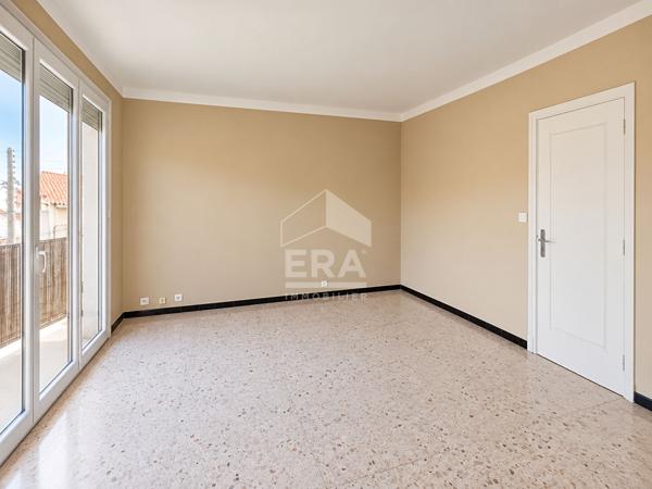 Appartement 4 pièces avec balcon, cave et paking couvert privé à vendre à Perpignan quartier la Lunette