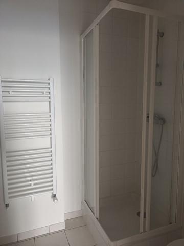 LAVAL - appartement meublé - 2 chambres