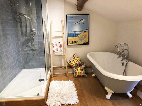 MAISON DE 238M² SUR UN TERRAIN DE 2,5 HA