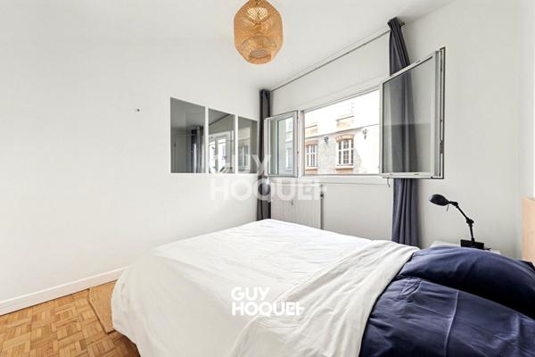 Le canal Saint Martin au bout de la rue