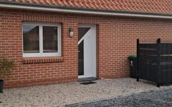 Maison à louer    3 pièces •  Rosult