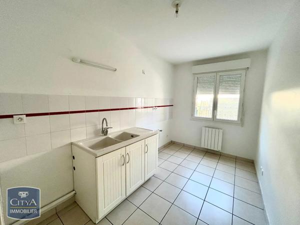 Appartement à louer 3 pièces 70.52m² Bourg-en-Bresse (01000)