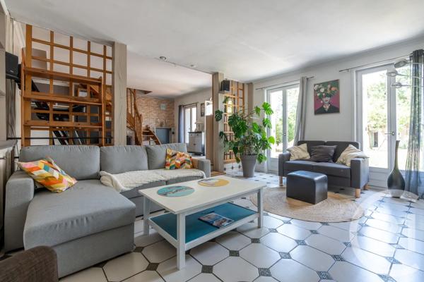 Maison à vendre  6 pièces - 138,88 m 2   VILLIERS SUR MARNE  - 94
