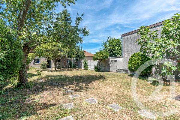 Maison à vendre  6 pièces - 138,88 m 2   VILLIERS SUR MARNE  - 94