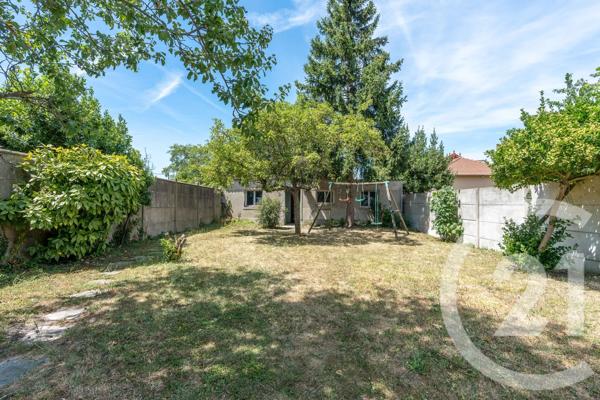 Maison à vendre  6 pièces - 138,88 m 2   VILLIERS SUR MARNE  - 94