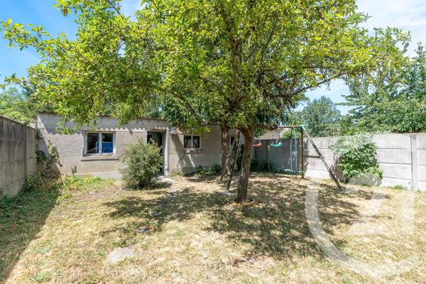 Maison à vendre  6 pièces - 138,88 m 2   VILLIERS SUR MARNE  - 94