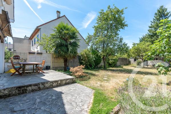 Maison à vendre  6 pièces - 138,88 m 2   VILLIERS SUR MARNE  - 94