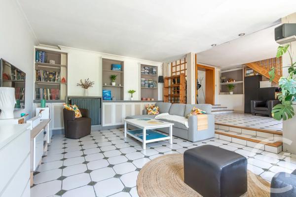 Maison à vendre  6 pièces - 138,88 m 2   VILLIERS SUR MARNE  - 94