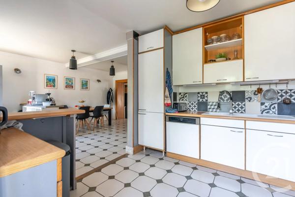 Maison à vendre  6 pièces - 138,88 m 2   VILLIERS SUR MARNE  - 94