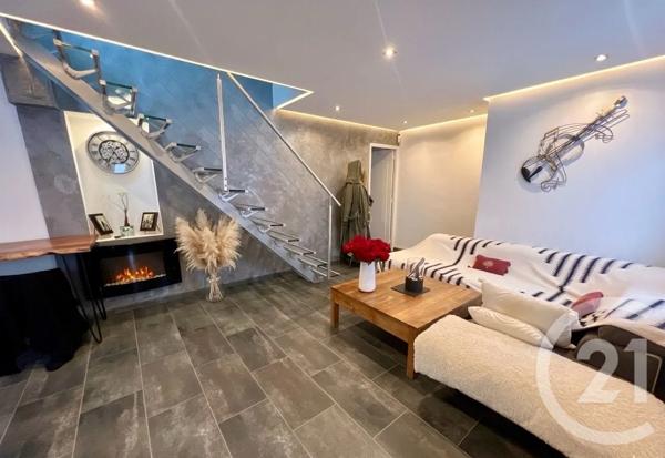 Maison à vendre  6 pièces - 134,80 m 2   LIVRY GARGAN  - 93